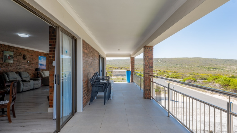 12 Bedroom Property for Sale in Agulhas Western Cape